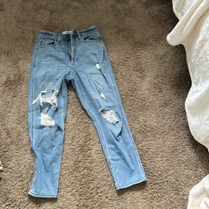 Hollister jeans